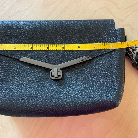 Botkier New York pebbled leather crossbody - Picture 12 of 17